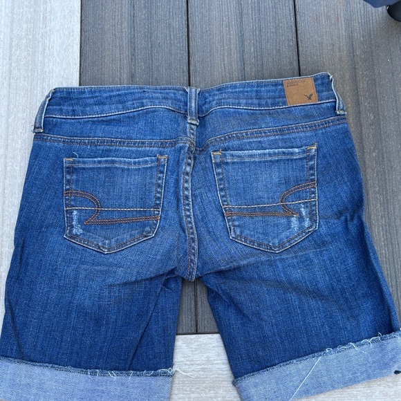 American Eagle Outfitters Women's Blue Denim Shorts - Picture 2 of 5